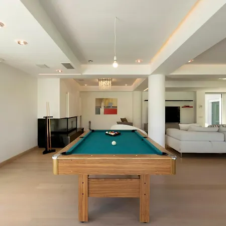 Villa Utopia Grand Villa, A 6.000m2 Private Estate, By Thinkvilla *