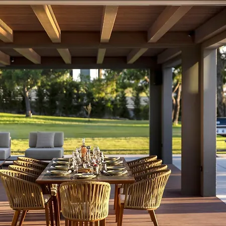 Utopia Grand Villa, A 6.000m2 Private Estate, By Thinkvilla Villa Corinth