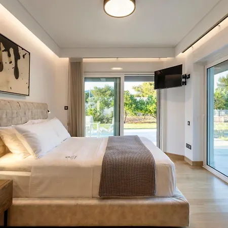 Villa Utopia Grand Villa, A 6.000m2 Private Estate, By Thinkvilla