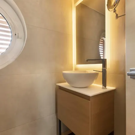 Utopia Grand Villa, A 6.000m2 Private Estate, By Thinkvilla Villa Corinth