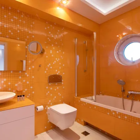 Utopia Grand Villa, A 6.000m2 Private Estate, By Thinkvilla Villa Corinth