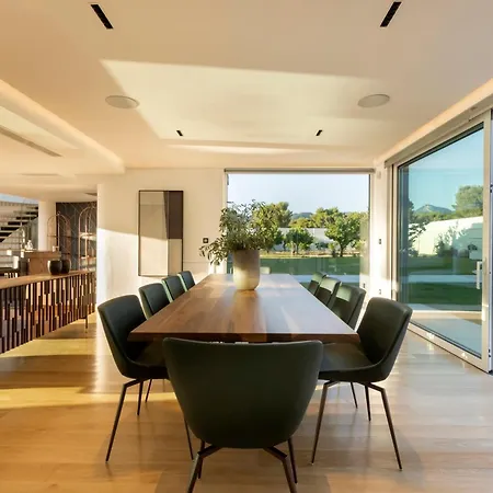 Villa Utopia Grand Villa, A 6.000m2 Private Estate, By Thinkvilla *