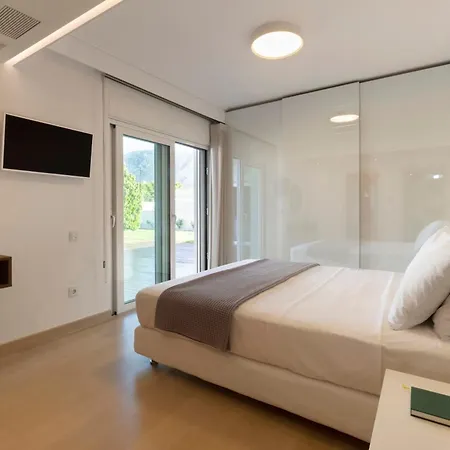 Utopia Grand Villa, A 6.000m2 Private Estate, By Thinkvilla